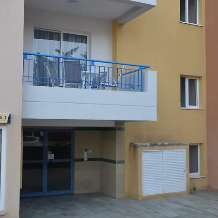 Apartament Iris Village *
