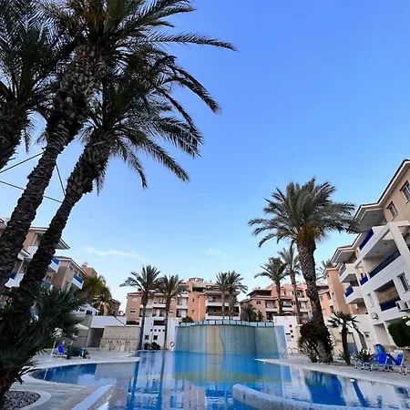 Lägenhet Iris Village