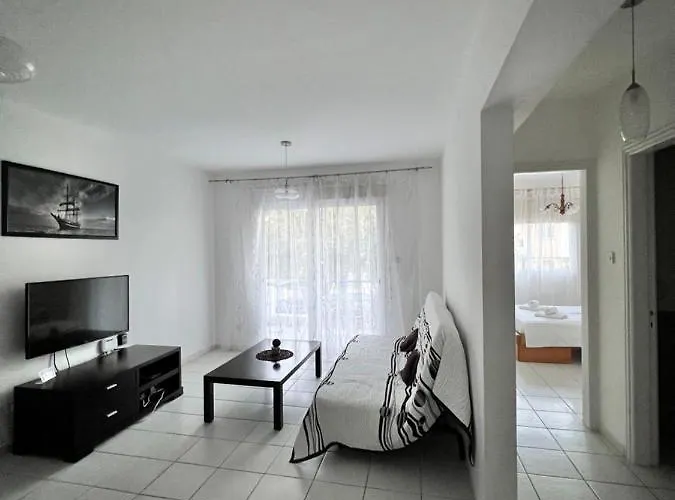 Iris Village Lejlighed *