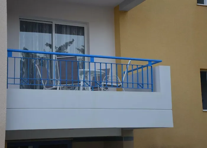 Iris Village Apartament