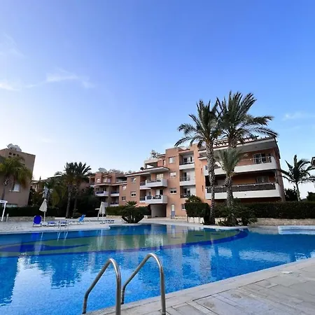 Iris Village דירה *