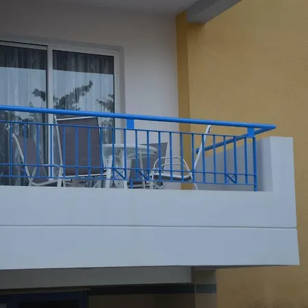 Iris Village Apartman